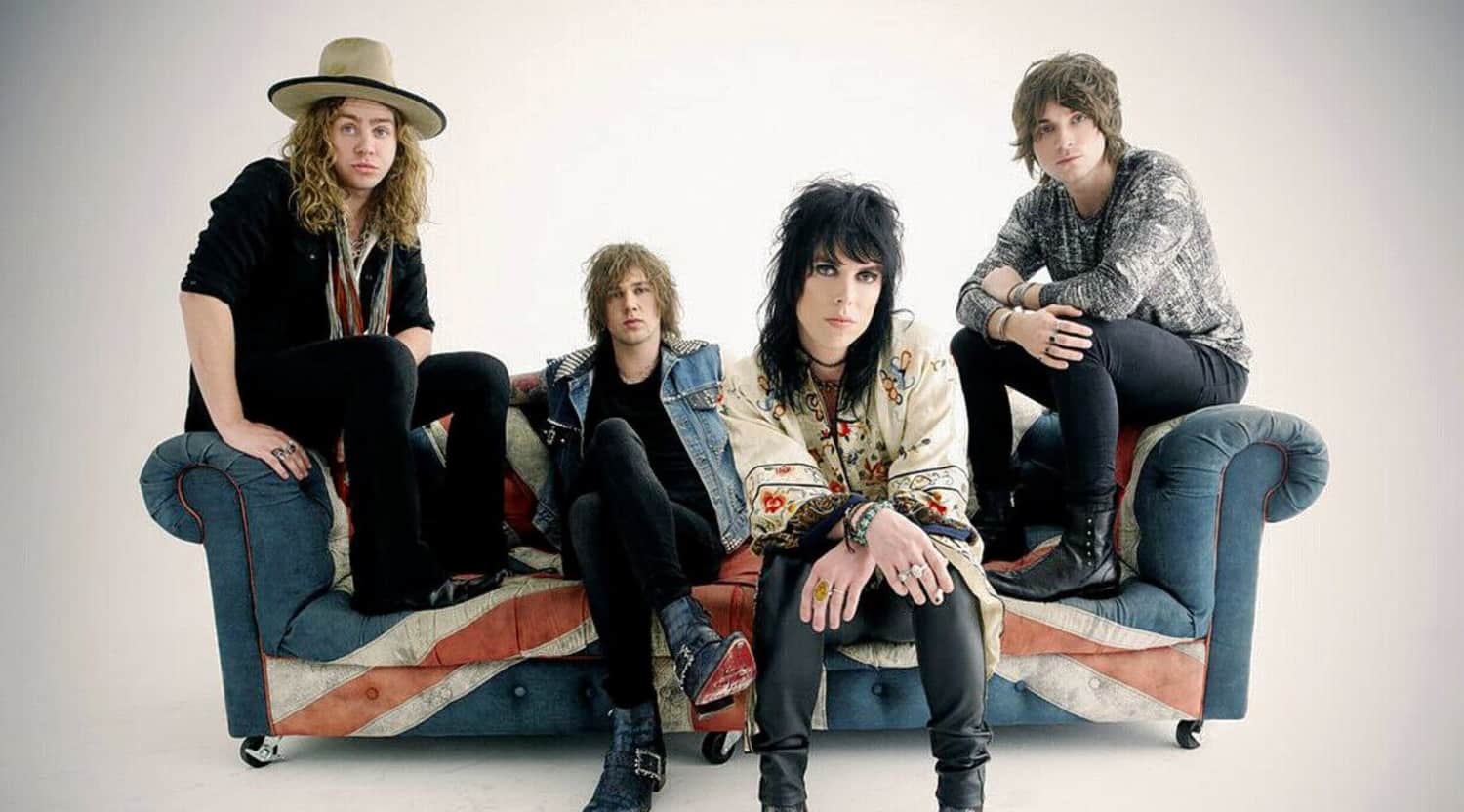 The Struts are back